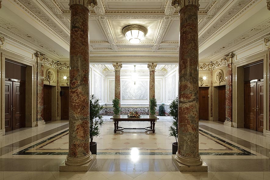 Foyer im Haus der Industrie