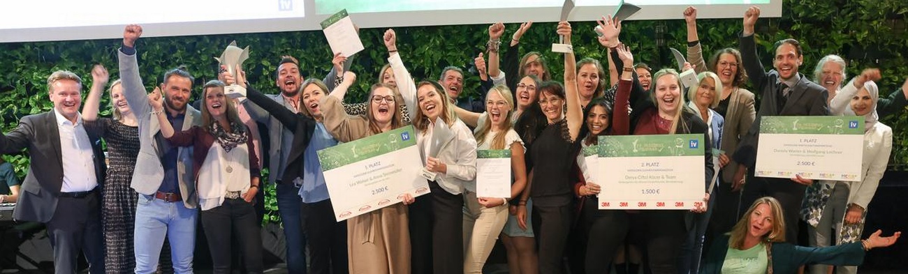 Die Preisträgerinnen und -träger des 9. „IV-Teacher´s Award“