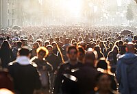 Verschwommene Menschenmenge